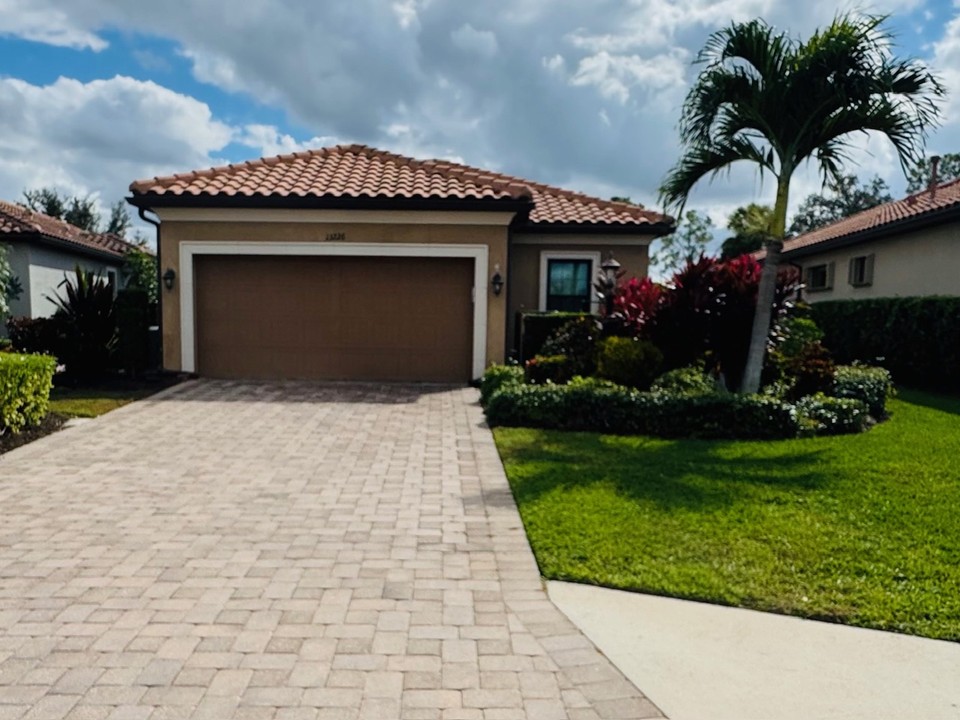 Listing# 6 Property Photo